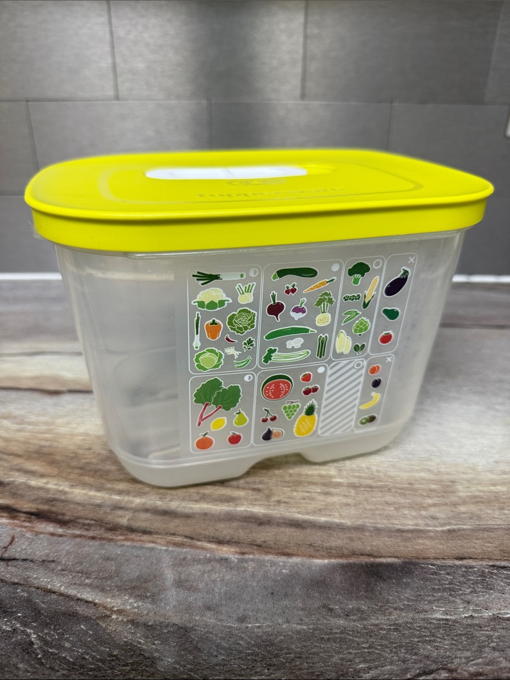 Tupperware FridgeSmart Small Deep